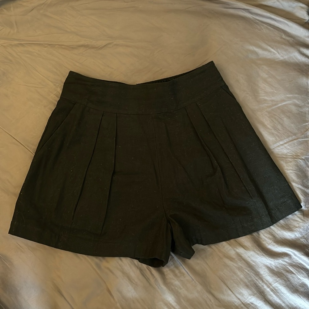 Abercrombie & Fitch Ultra High Rise Linen-Blend Pull-On Short